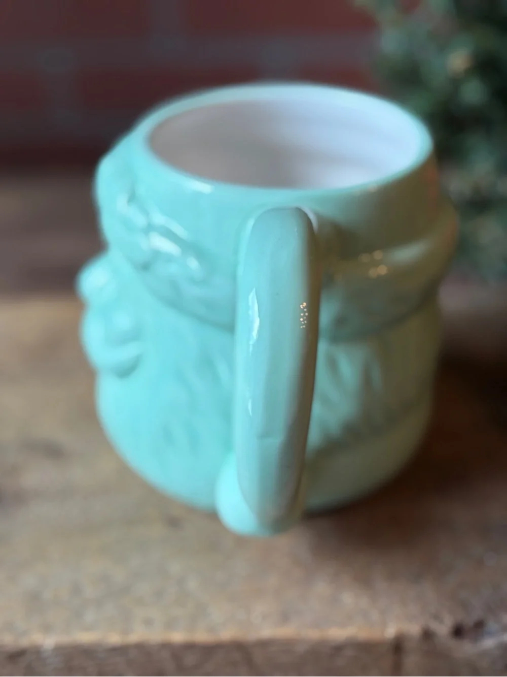 Sleigh Bell Bistro Mint Green Santa Face Ceramic Christmas Coffee Mug 20 oz EUC